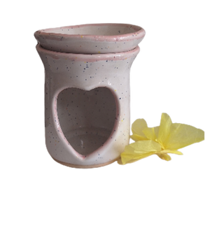 Brûleur parfum ouverture coeur ton crème rose