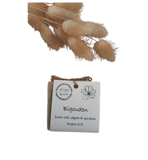 Liliwenn et Malou-L&M DA- Savon_Bigouden-Atelier Bigouden